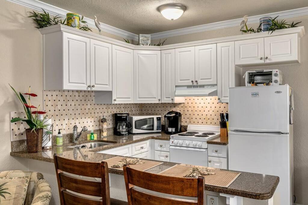 Walk To The Beach And Restaurants! - Coconut Villa'S Suite 2 St. Pete Beach Luaran gambar